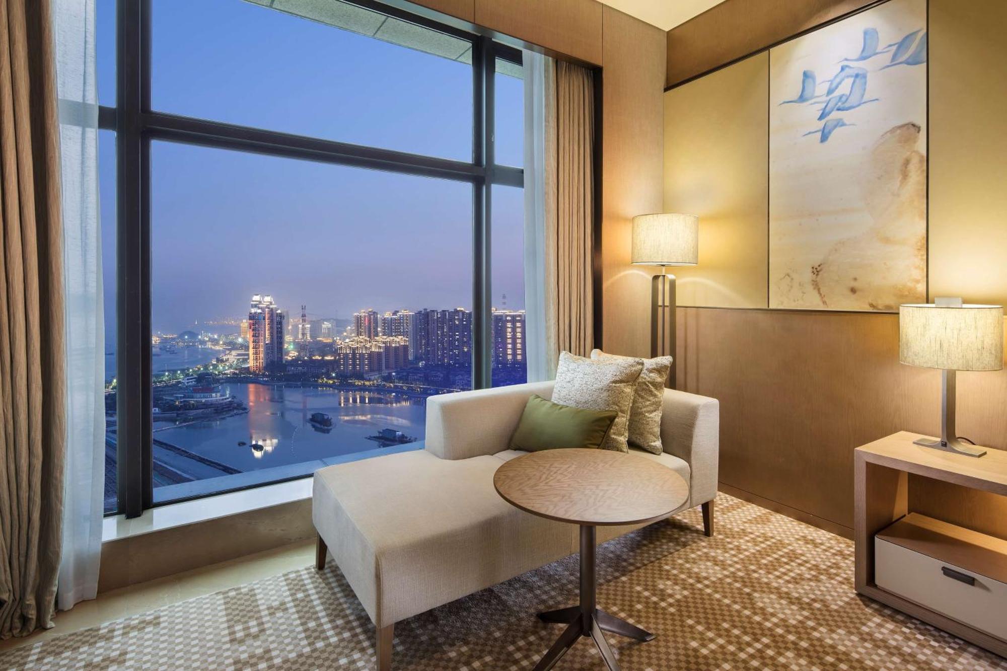 Doubletree By Hilton Xiamen-Haicang Exteriör bild